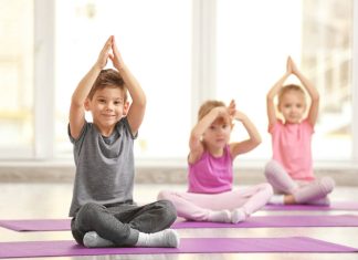 5 posturi de yoga pentru copii