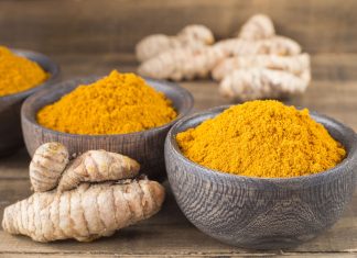 Masti de par cu turmeric
